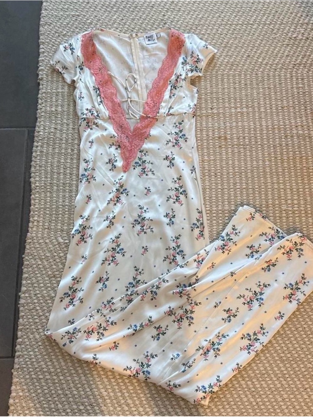 Floral Lace-Trim White Maxi Dress with Pink Accents